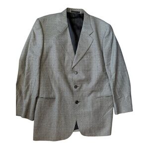 Elegant Houndstooth Blazer in Black and White